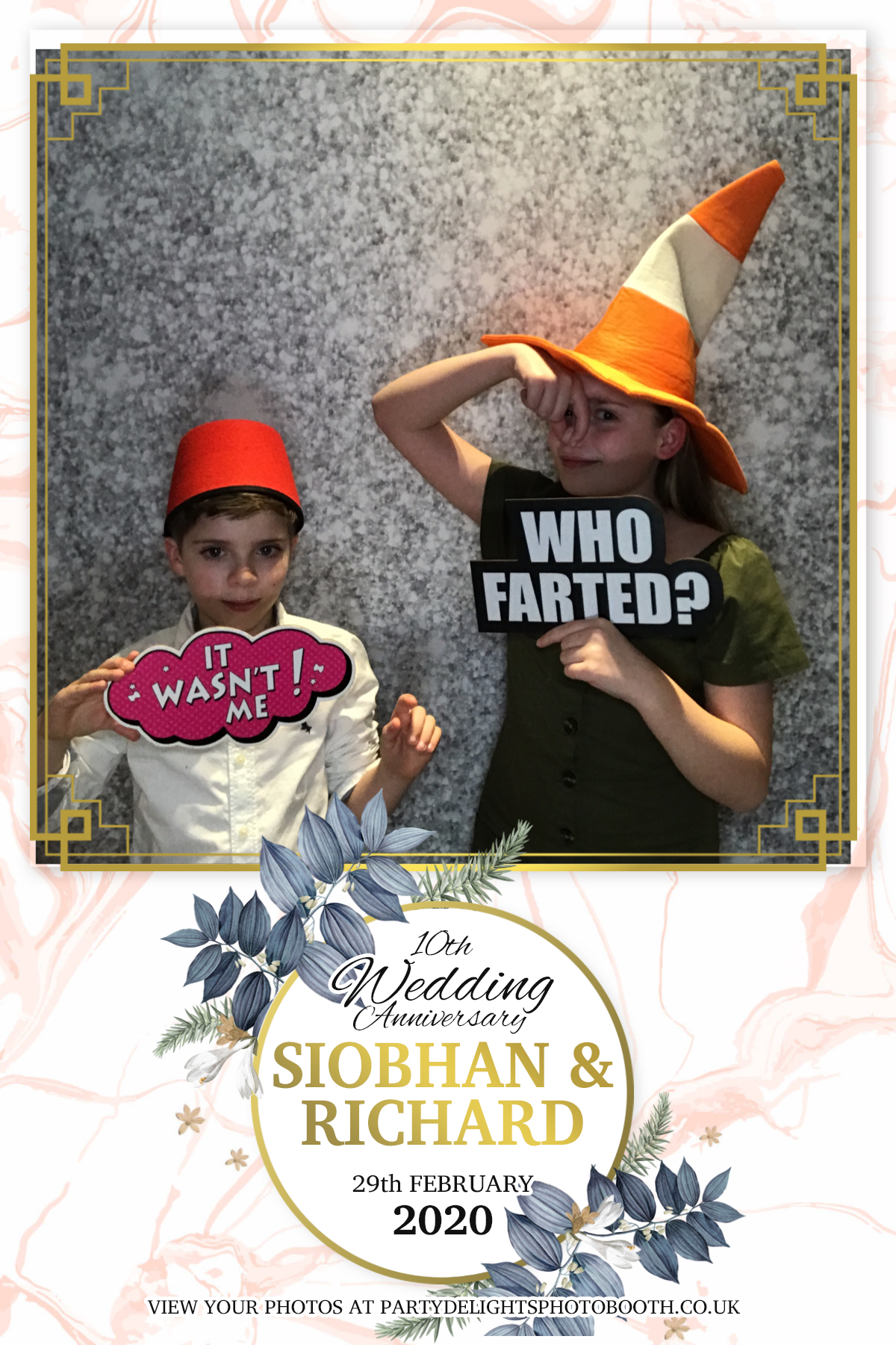 Siobhan and Richards Vow renewal  | View more photos from the event at gallery.partydelightsphotobooth.co.uk/u/PartyDelightsPhotoBooth/Siobhan-and-Richards-Vow-renewal